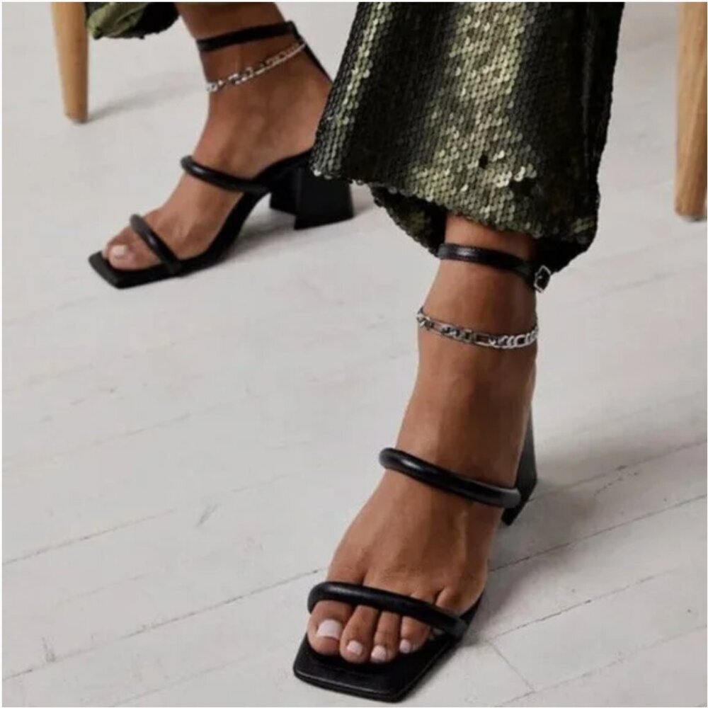 NWOB Free People Parker Double Strap Heels Black Leather Sz 38.5